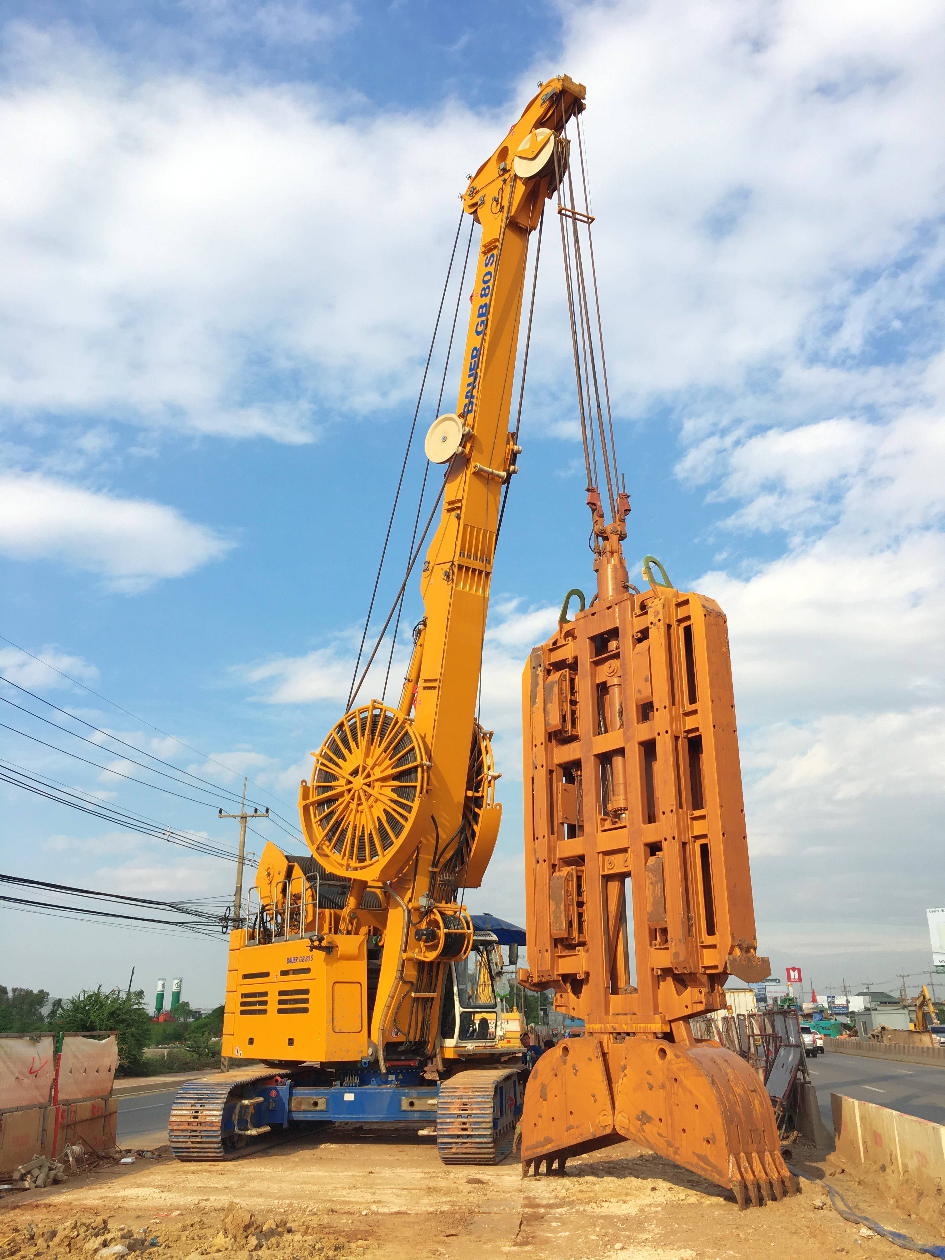 Grab carrier GB 80 S von Bauer