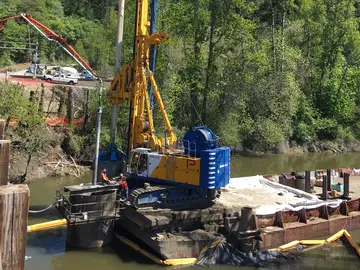 Wiertnica BAUER BG 55 BS 115