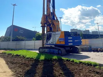 Drilling ri BG 28 H BT 75